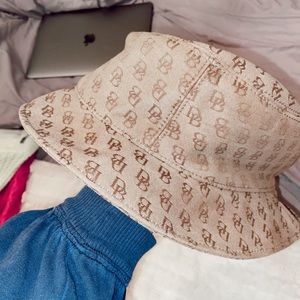 y2k dooney & bourke bucket hat